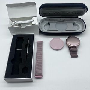 Embr Labs Wave 2 Cooling & Warming Wristband rose gold